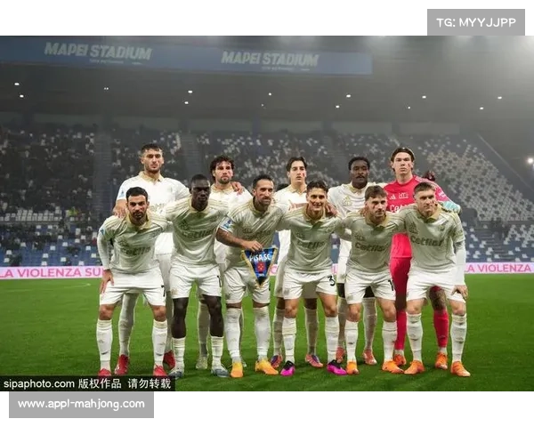 曼联3-1西汉姆联，齐尔克泽梅开二度建功